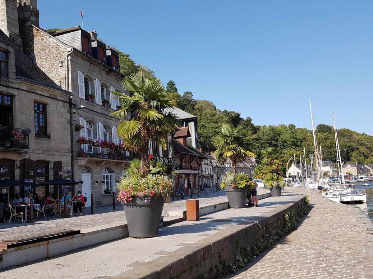 Sejour Confort Au Port De Dinan Exterior foto